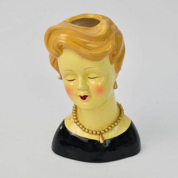 Dennis East Ceramics 2001 Vintage Lady Head Vase - Picture 1 of 6